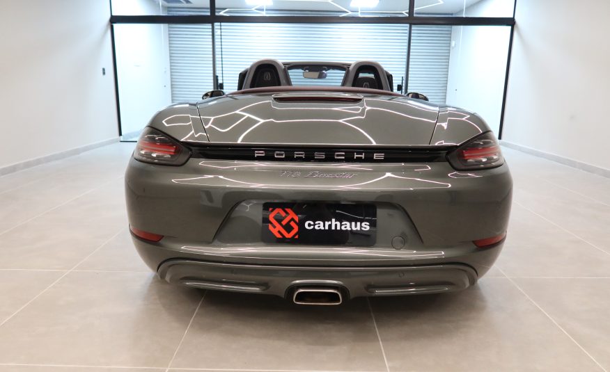 PORSCHE 718 BOXSTER 2.0