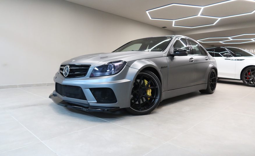 MERCEDES-BENZ C 63 AMG