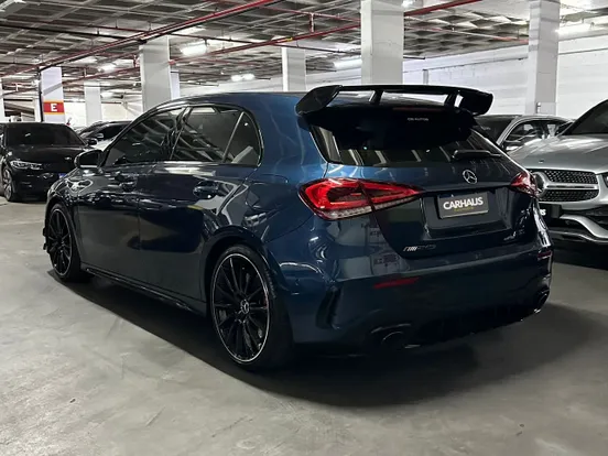 MERCEDES-BENZ A 35 AMG