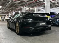 PORSCHE 718 CAYMAN GT4 4.0