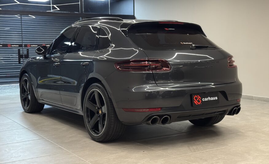 PORSCHE MACAN 3.0 GTS 24V V6 GASOLINA 4P AUTOMÁTICO