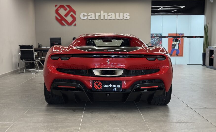 FERRARI   296 GTB  3.0 V6 TURBO PHEV F1-DCT