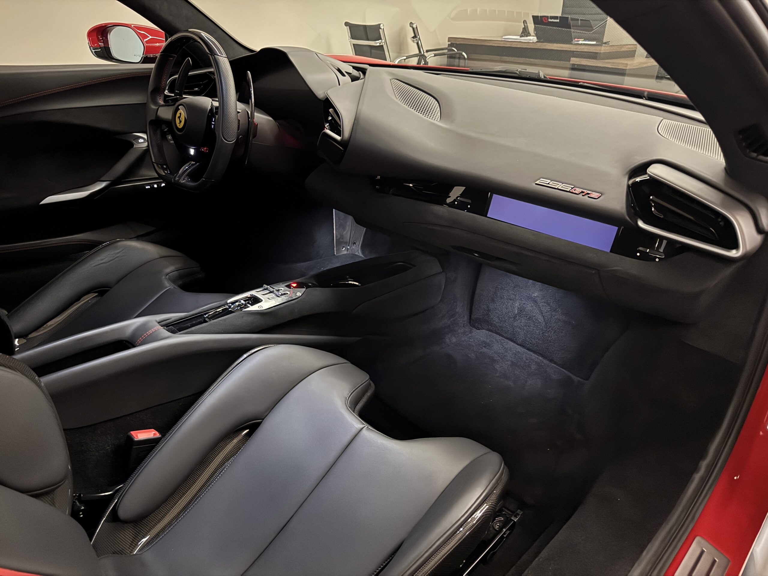FERRARI 296 GTB 3.0 V6 TURBO PHEV F1-DCT